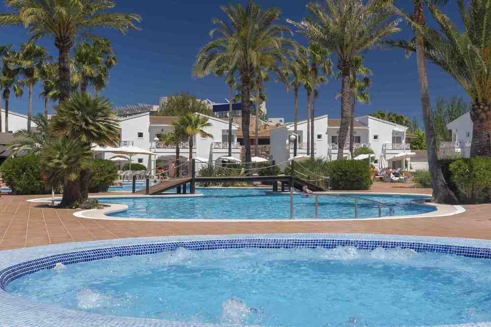 Garden Holiday Village - Adults Only Port de Alcudia  Exteriör bild